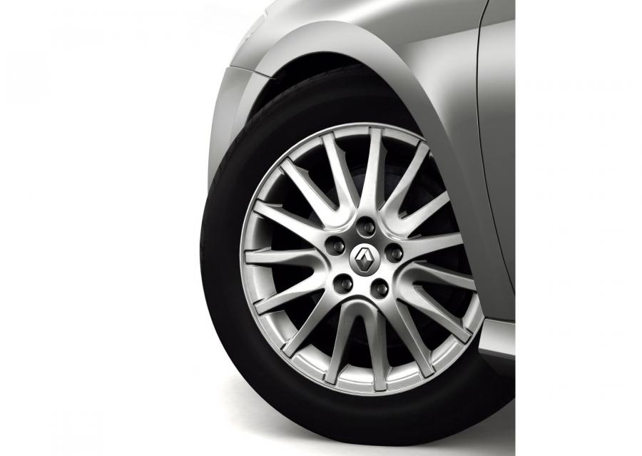  Renault Laguna III 2007 года  (фото 25 из 92)